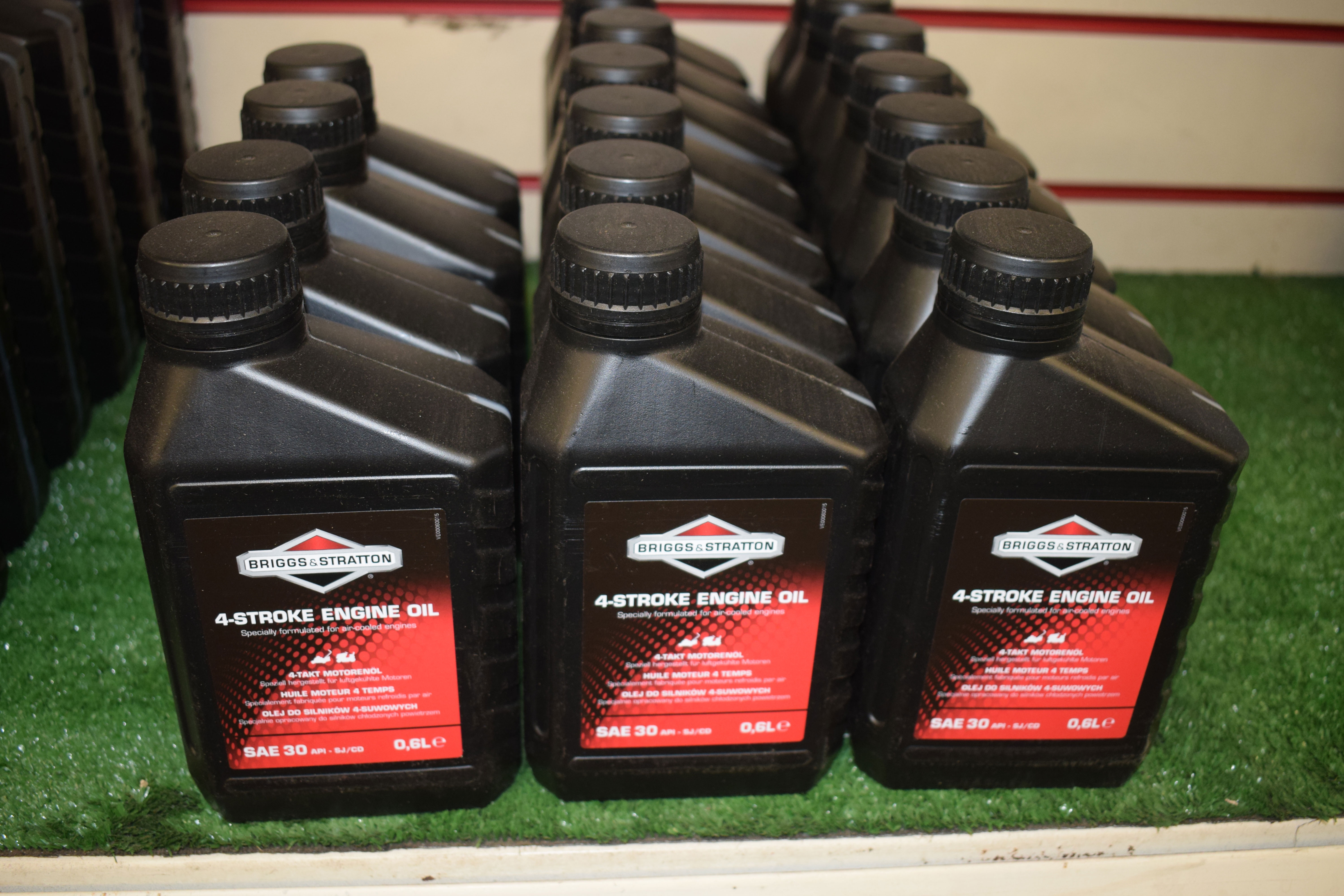 4-Stroke Engine Oil (600ml)