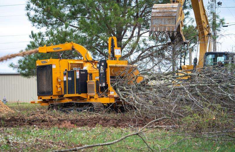 Bandit 20" tracked chipper