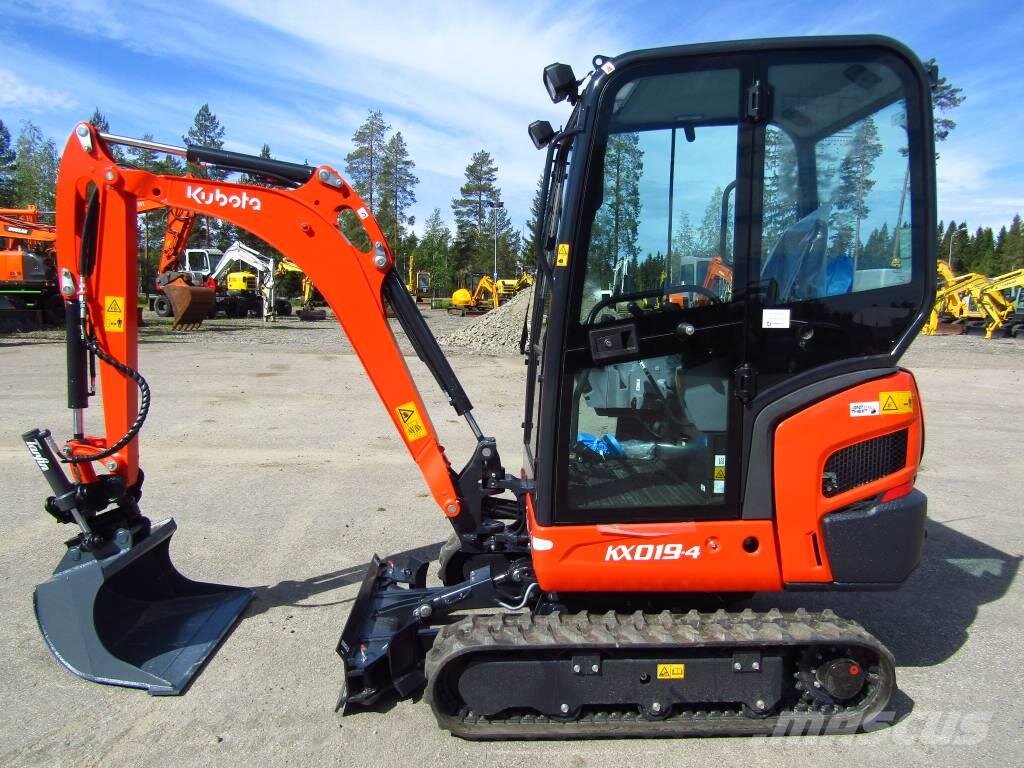 3 Tonne Digger - KX71/U27