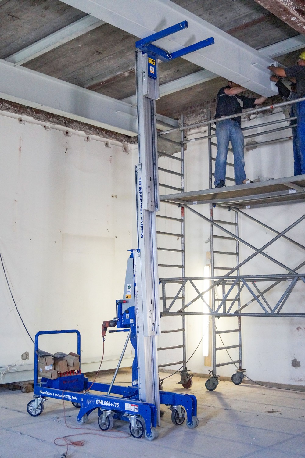 Material Lift